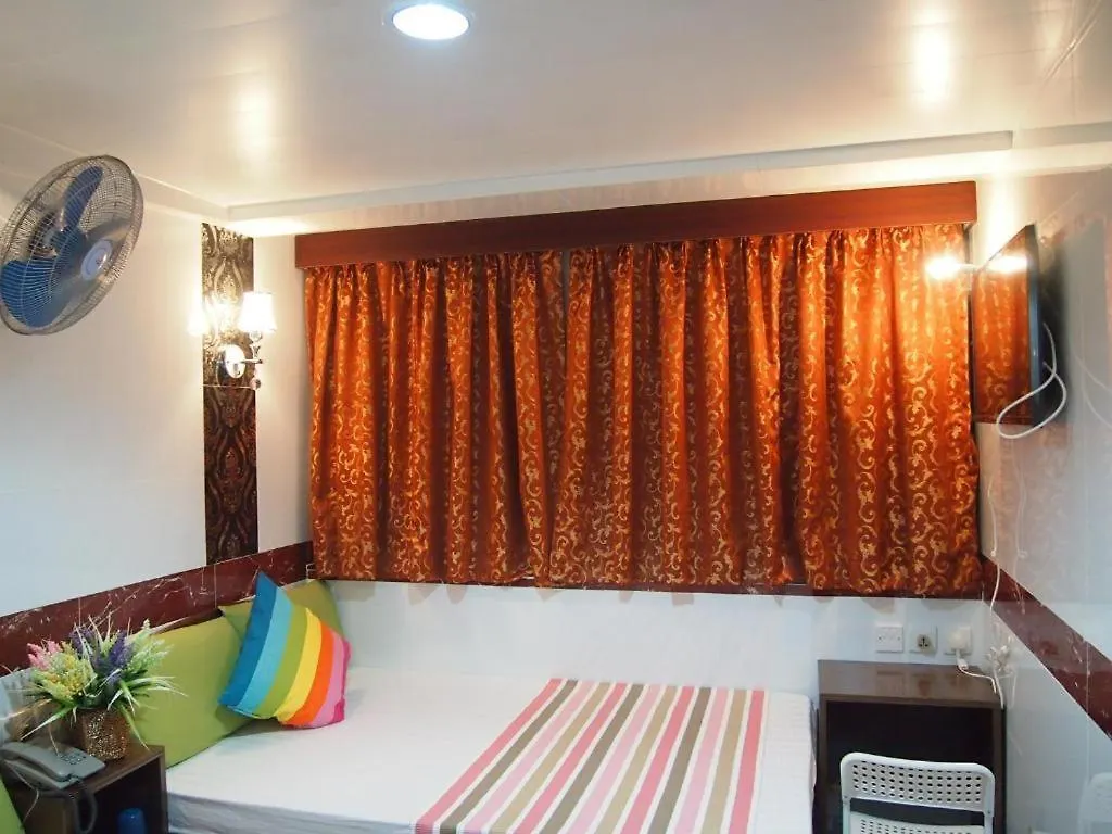 Rhine Guest House Hong Kong